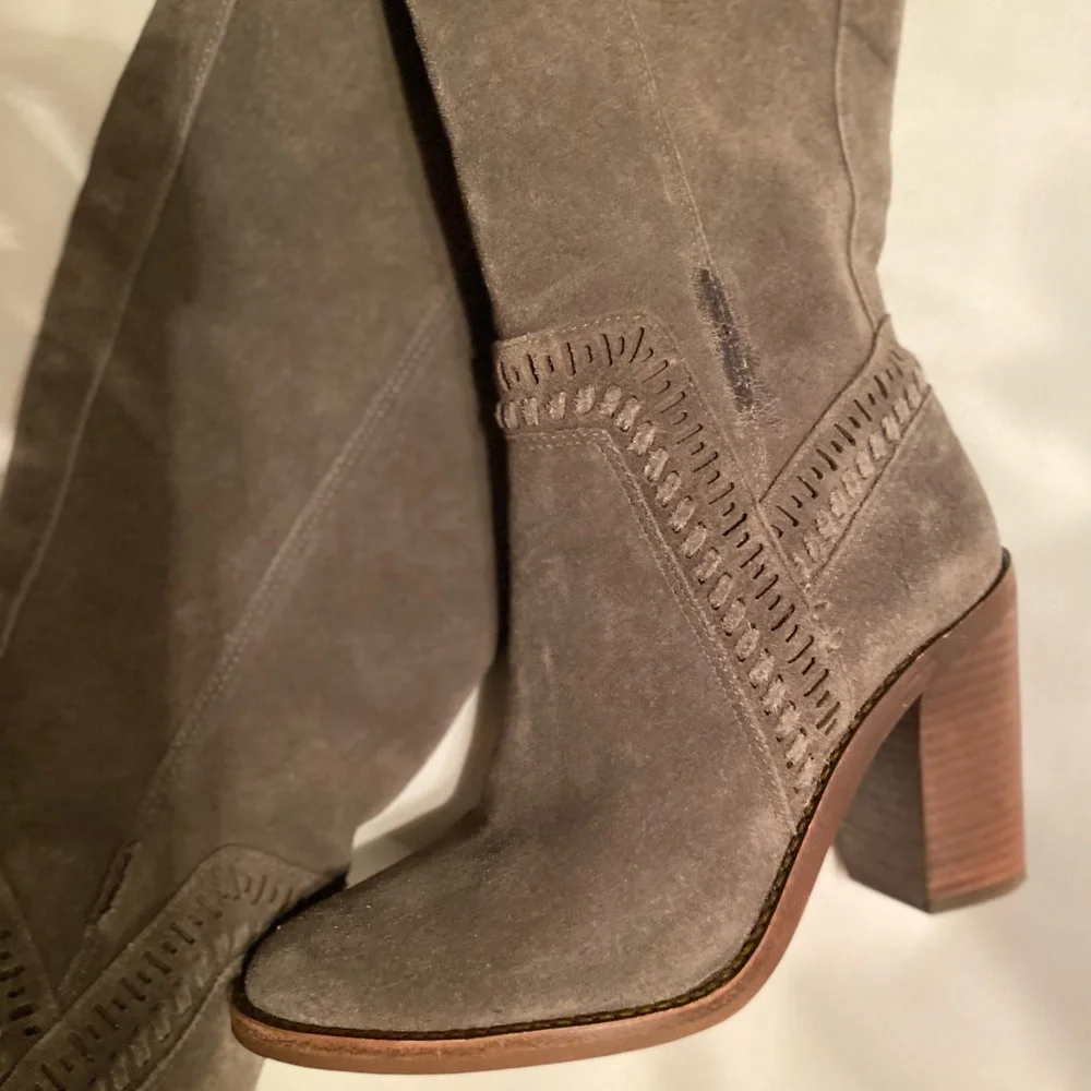 Vince Camuto Madolee Over the Knee Leather Boots Gray size 7 Beautiful